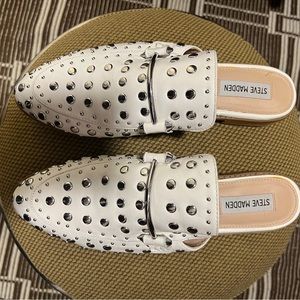 STEVE MADDEN MULES 8.5